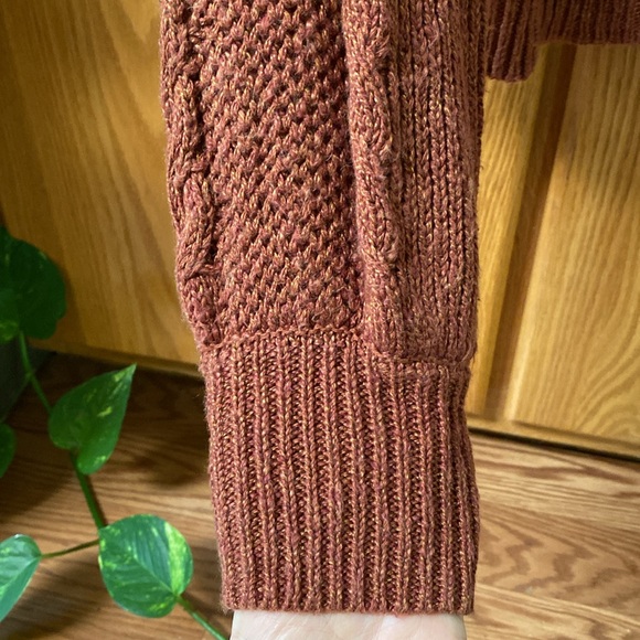 American Eagle rusty orange dolman sleeve batwing knitted boho sweater - Picture 4 of 5